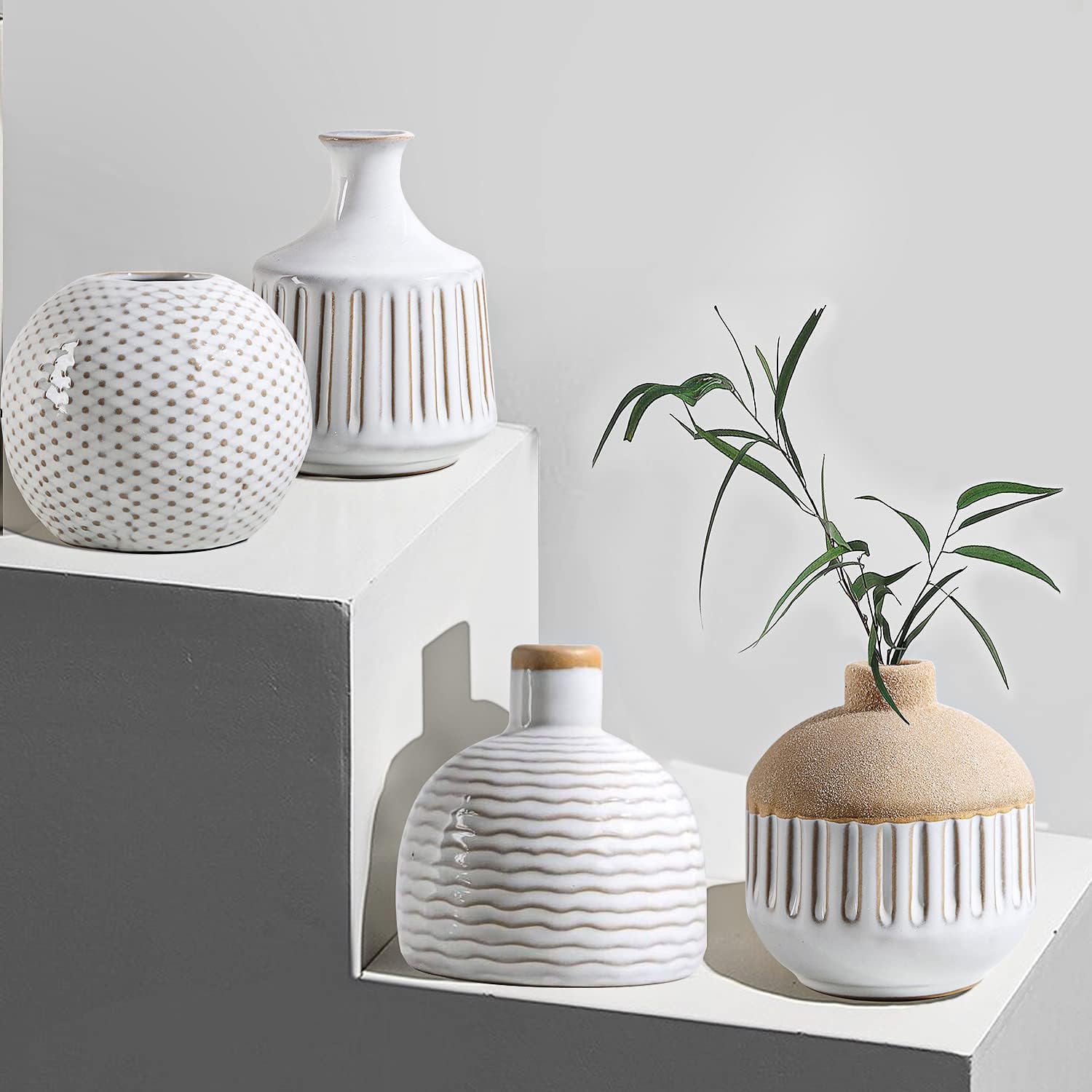 Minimalist Small Ceramic Vase Set of 4 for Bedroom Living Room Office Fireplace Centerpiece Antique White Vintage Farmhouse Rustic Retro Flower Vases Home Decor Gift for Fake Plants